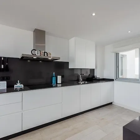 Splendide 2 Ch Avec Terrasse Vue Mer Et Piscine Daire