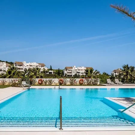Daire Splendide 2 Ch Avec Terrasse Vue Mer Et Piscine *