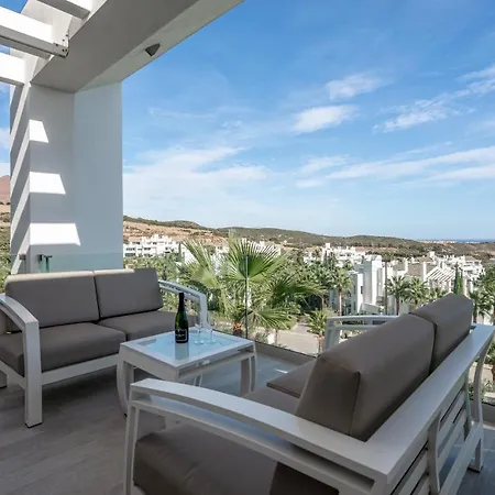 Daire Splendide 2 Ch Avec Terrasse Vue Mer Et Piscine *